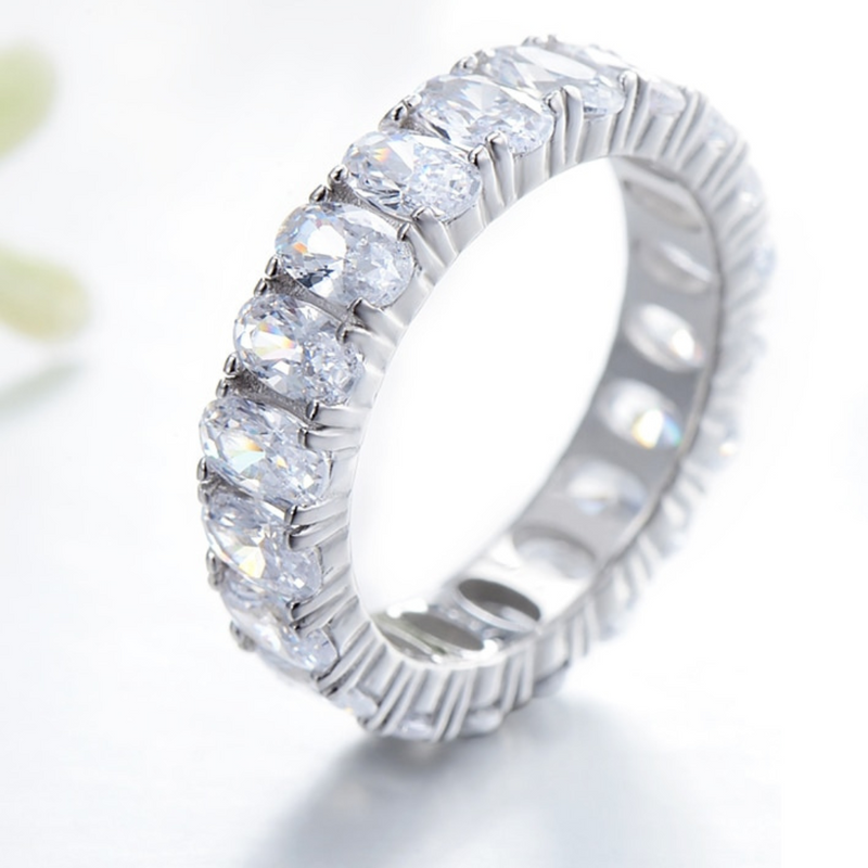 Crystal Ring | Anel Cravejado com Zircônia de Prata - Estilo Brilhante de Cristal para todas as Mulheres