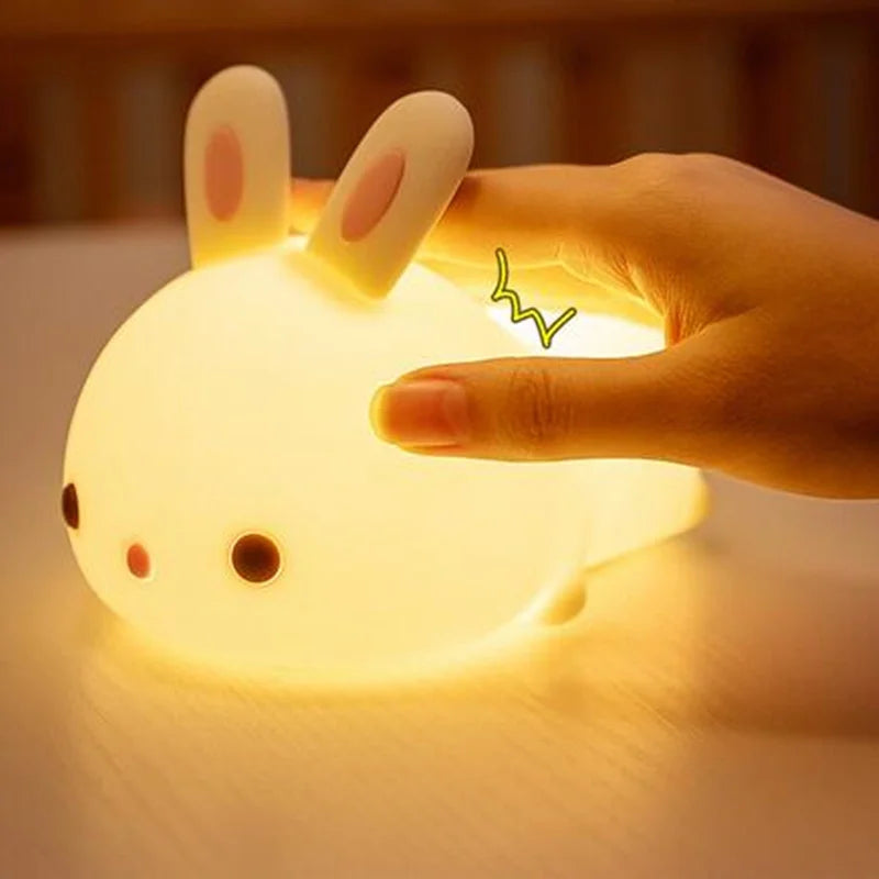 Light Rabbit | Luminária Infantil em Silicone - Em Formado de Coelho Fofinho